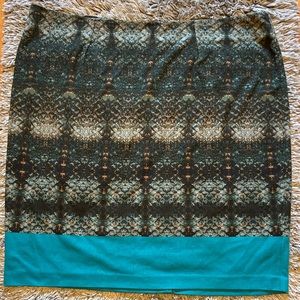 Lord & Taylor patterned pencil skirt